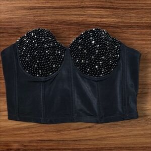 Chic Black Beaded Women's Crop Top